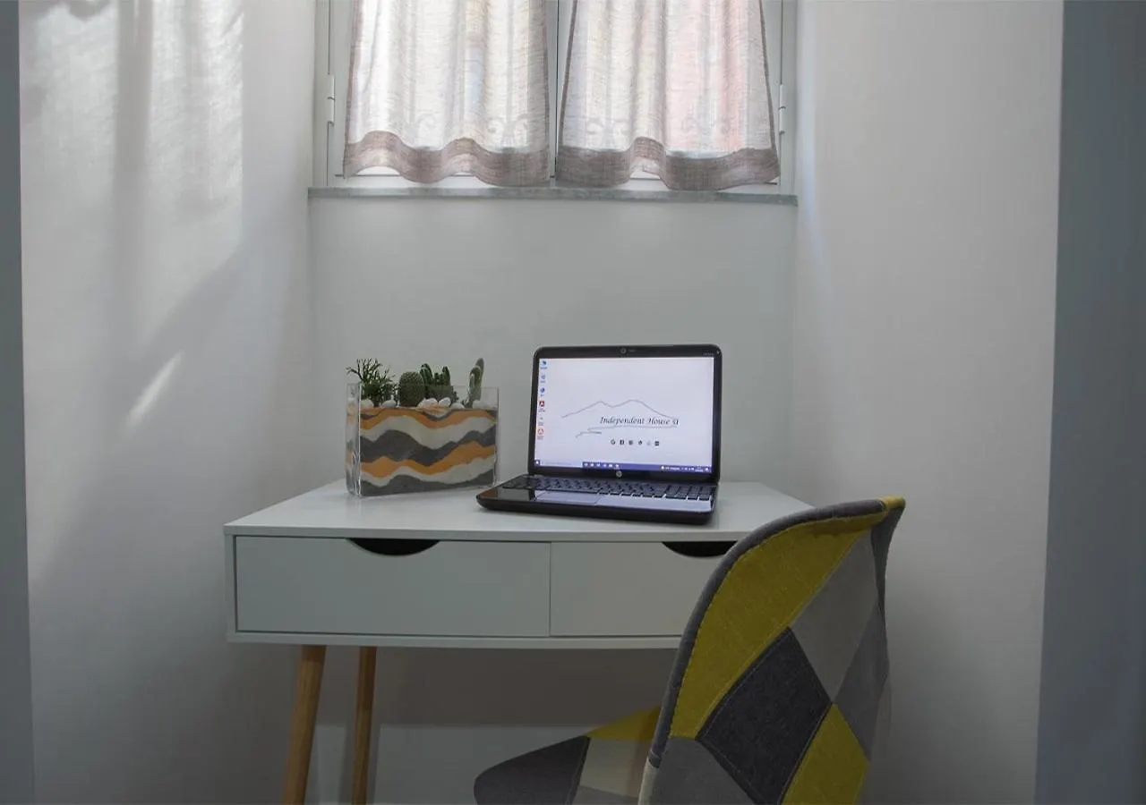 Independent House 51 Apartment Naples 0*,